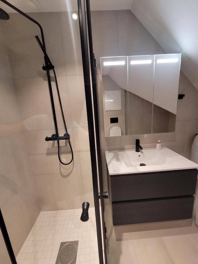 Single Elegant Room I Sentrum- Sea View โอเลซุนด์ ภายนอก รูปภาพ
