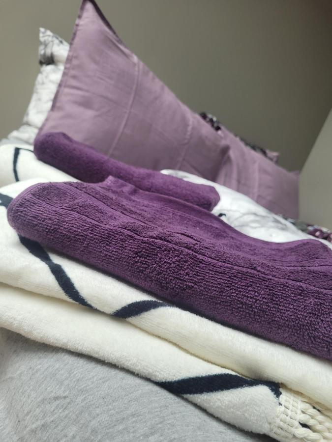Single Elegant Room I Sentrum- Sea View โอเลซุนด์ ภายนอก รูปภาพ