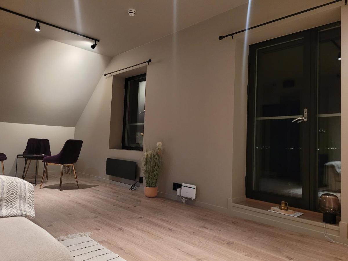 Single Elegant Room I Sentrum- Sea View โอเลซุนด์ ภายนอก รูปภาพ
