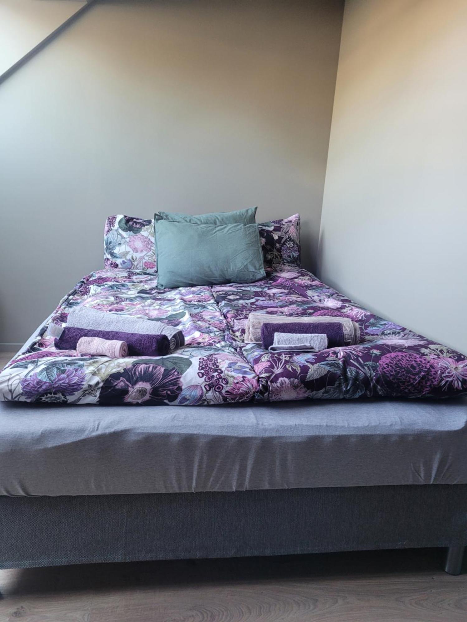 Single Elegant Room I Sentrum- Sea View โอเลซุนด์ ภายนอก รูปภาพ